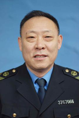 8张德润.png